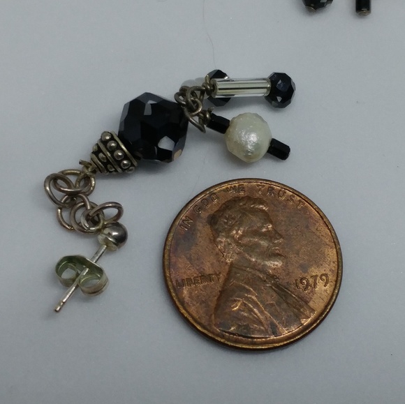 Black Glass Bead Pearl Sterling Silver Earrings - Picture 7 of 7